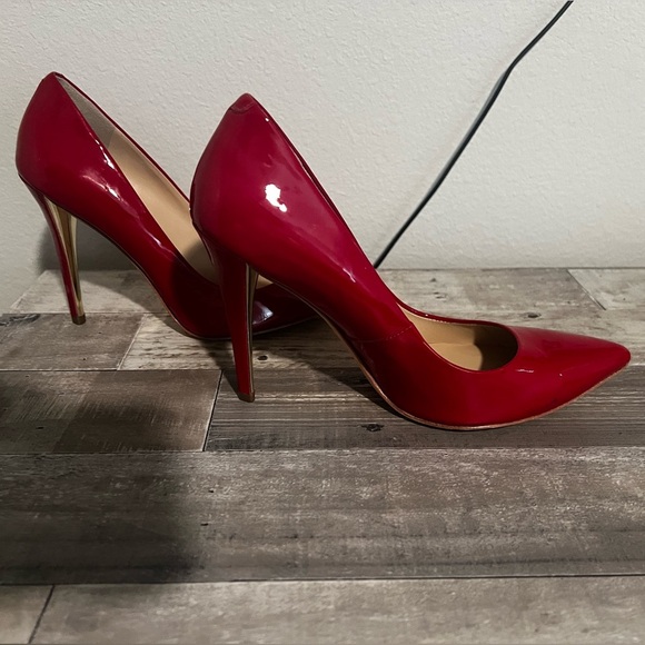 Marciano Red and Gold Heels Size 38 - Picture 2 of 6